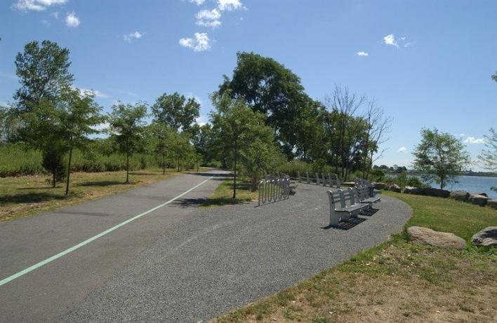 Soundview Park waterfront