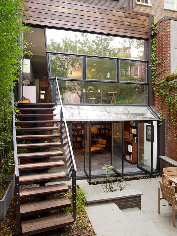 Indoor/ Outdoor Living Space In Chelsea