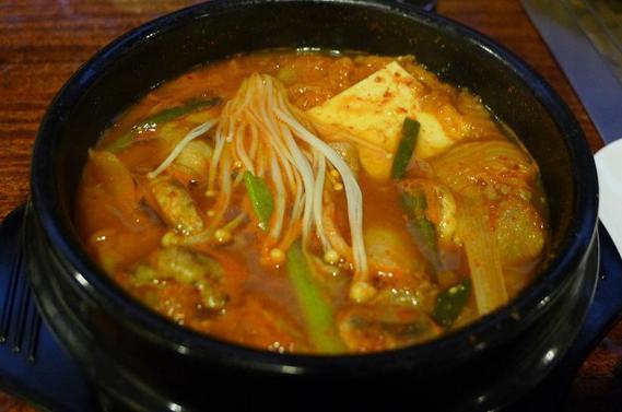 Hanjoo Provides Koreatown-Style Cheap Lunch in the East Village - New York 