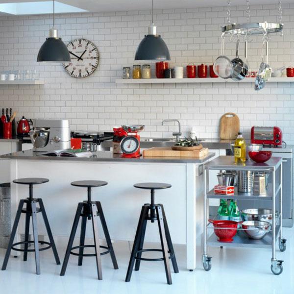 30 Successful Examples Of How To Add Subway Tiles In Your Kitchen