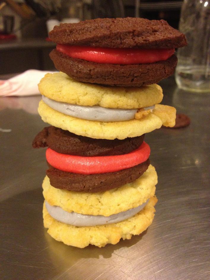 Sandwich Cookies - Drunkbakers