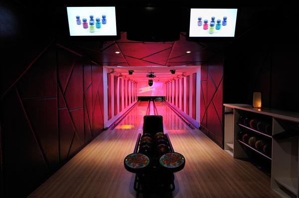 Frames VIP Bowling Lane